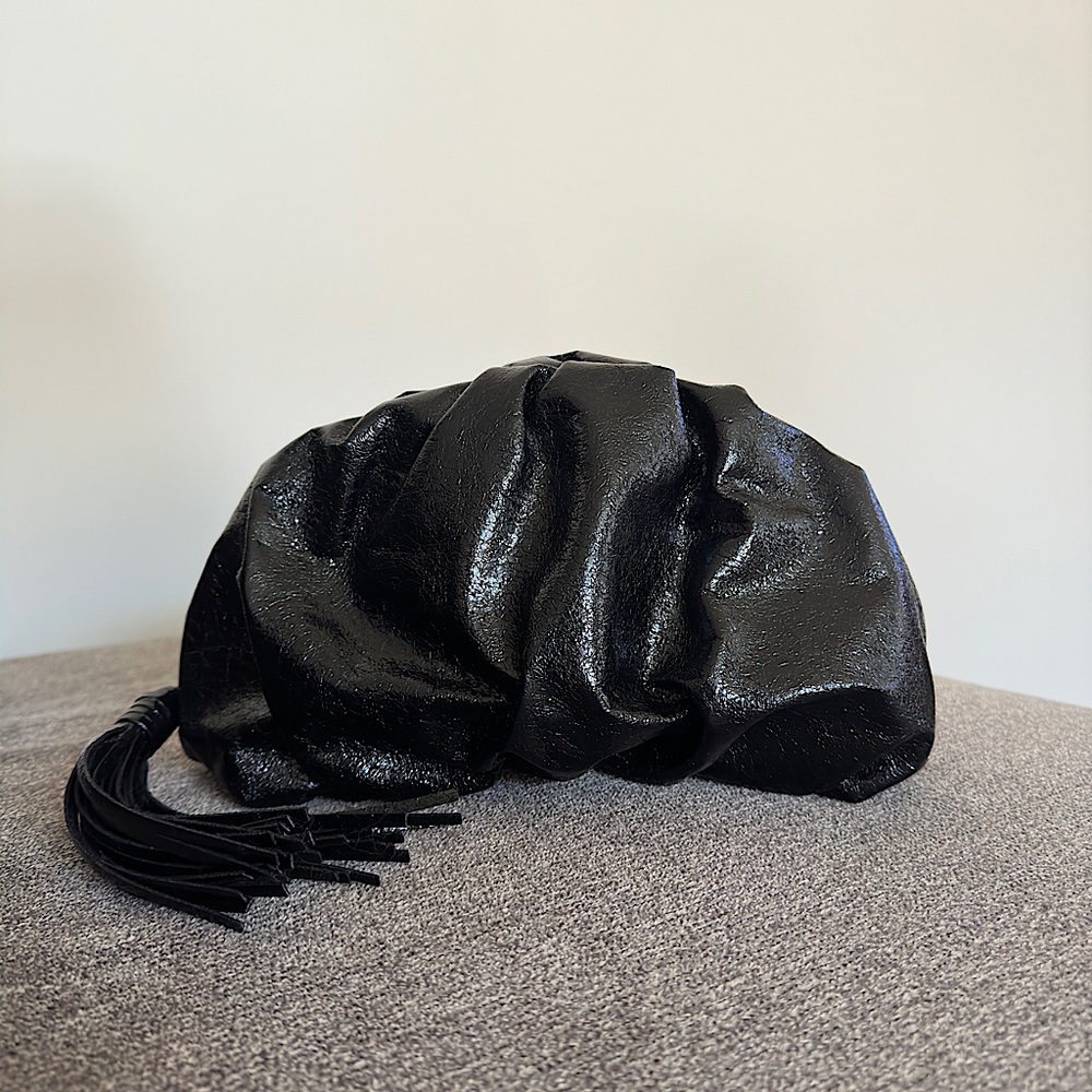Rebecca Minkoff Ruched clutch in black metallic 💣 NWT !!!